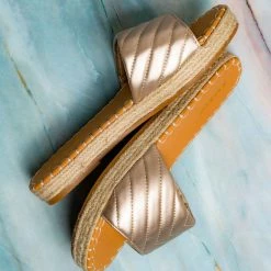 Bamboo New Healer12 Quilted Espadrille Flatform Slides - Women Platform Flat Sandal