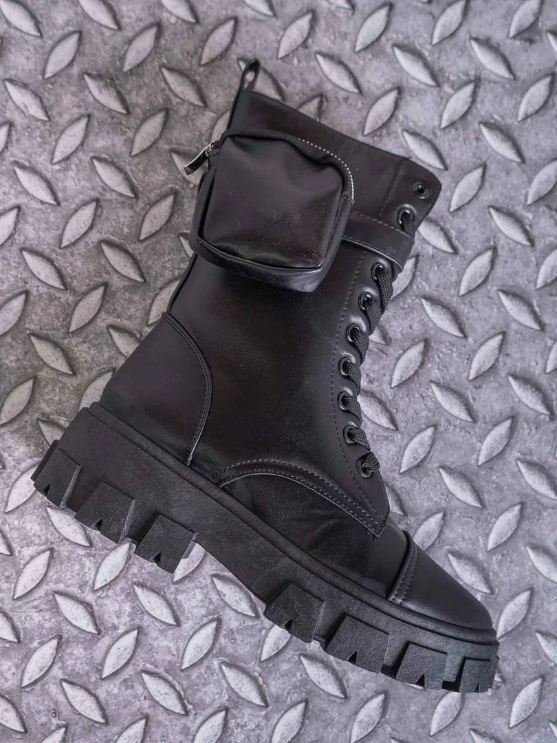 Bamboo New Staging09 Utilitarian Combat Biker Boots W Add On Purse Pocket Pouch