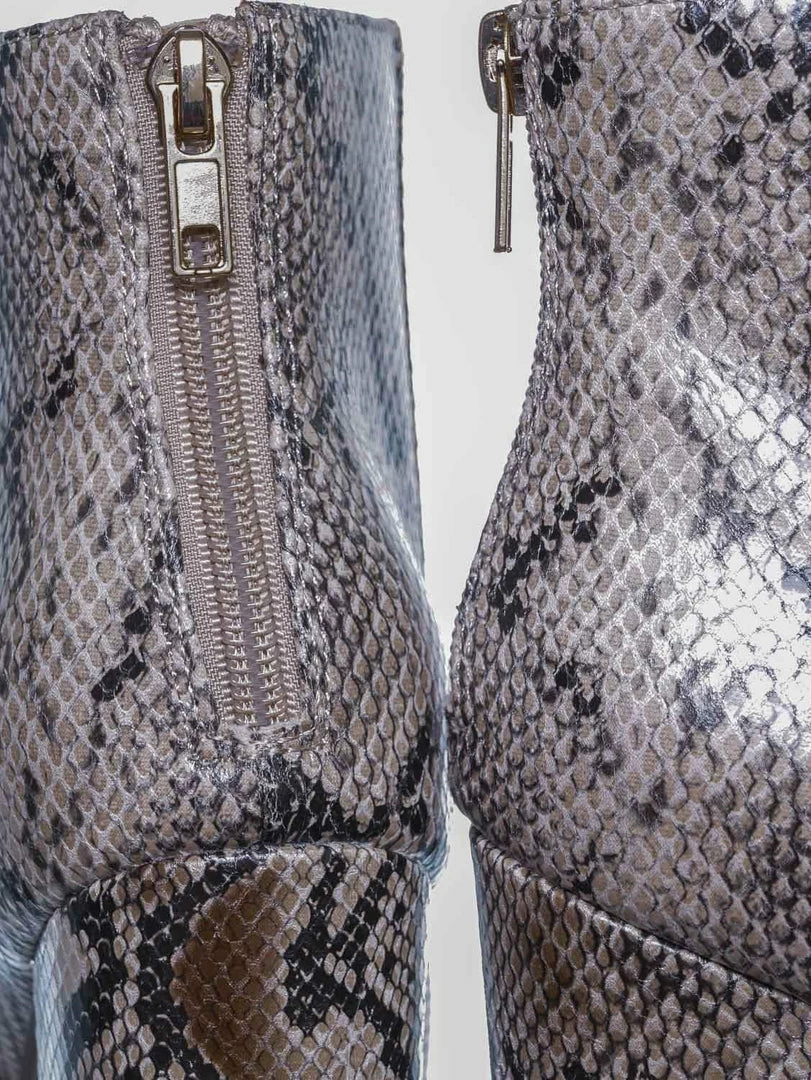 Delicious New Meeting Chunky Block Heel Platform Dress Bootie - Women Round Toe Dress Shoe