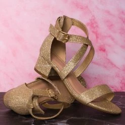 Lucky Top New Delia6K Childrens Block Heel Cross Sandal, Little Girls Shoes