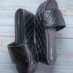 Bamboo New Purchase23 Quilted Flatform Slipper Mule - Platform Diamond Stitch Slide Sandals