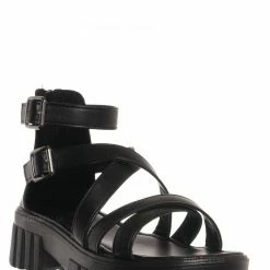 Bamboo New Benefit10 Sporty Lug-Sole Footbed Sandal, Women Flatform Gladiator Shoe