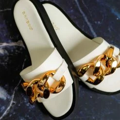 Bamboo New SideKick11 Padded Flatform Slpper W Oversize Chain - Womens Molded Footbed Slide