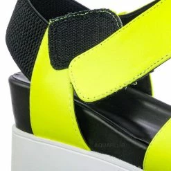 Soda Aster Saw Edge Rubber Outsole Flatform Sandal - Shark Tooth Threaded Outsole