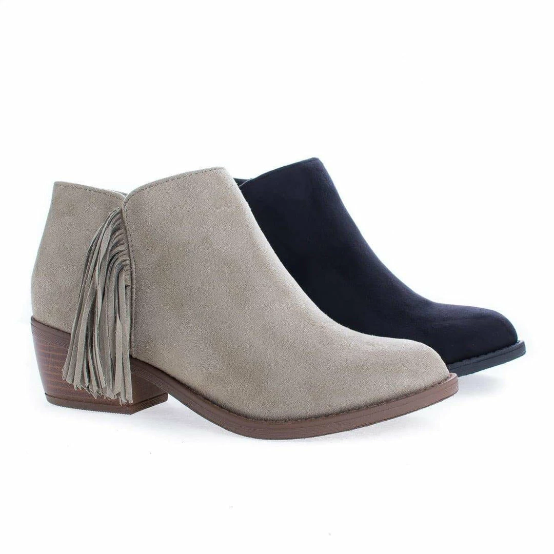 Doctor By Soda, Women's Low Chunky Block Stack Heel W Side Fringe Detail