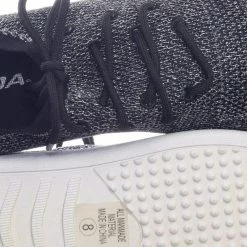 Soda Pitch Super Lightweight Lace Up Sneaker W Mesh Metallic Glitter Fabric New