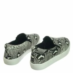 Soda New Reign Fashion Slip On Sneaker - Womens Classic Light Weight Casual Shoes