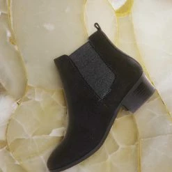 Soda New Teapot Chelsea Ankle Bootie On Chunky Block Heel