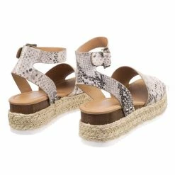Soda Topic Espadrille Jute Rope Wrap Platform Flatform Rubber Shark Tooth Flat Sandal