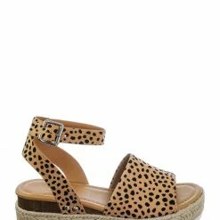 Soda Topic Espadrille Jute Rope Wrap Platform Flatform Rubber Shark Tooth Flat Sandal